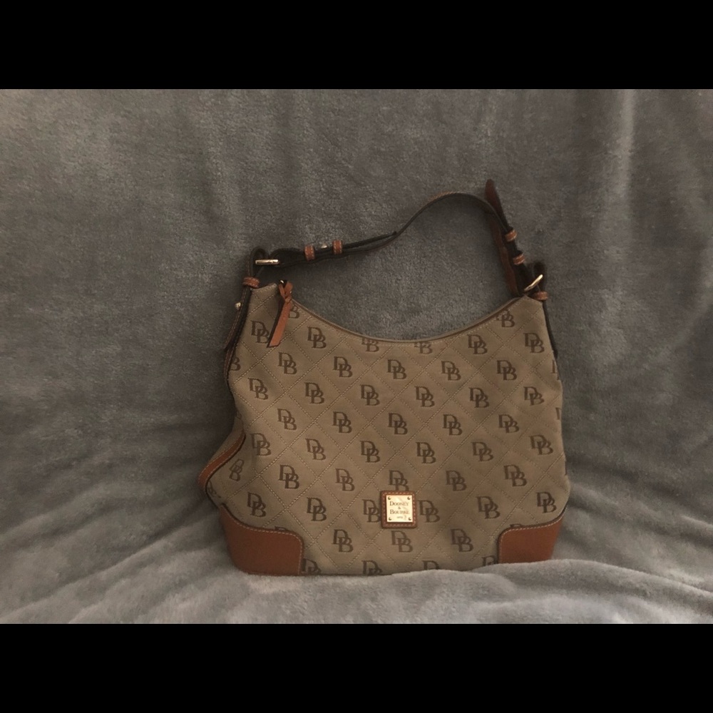 Dooney Erica Hobo